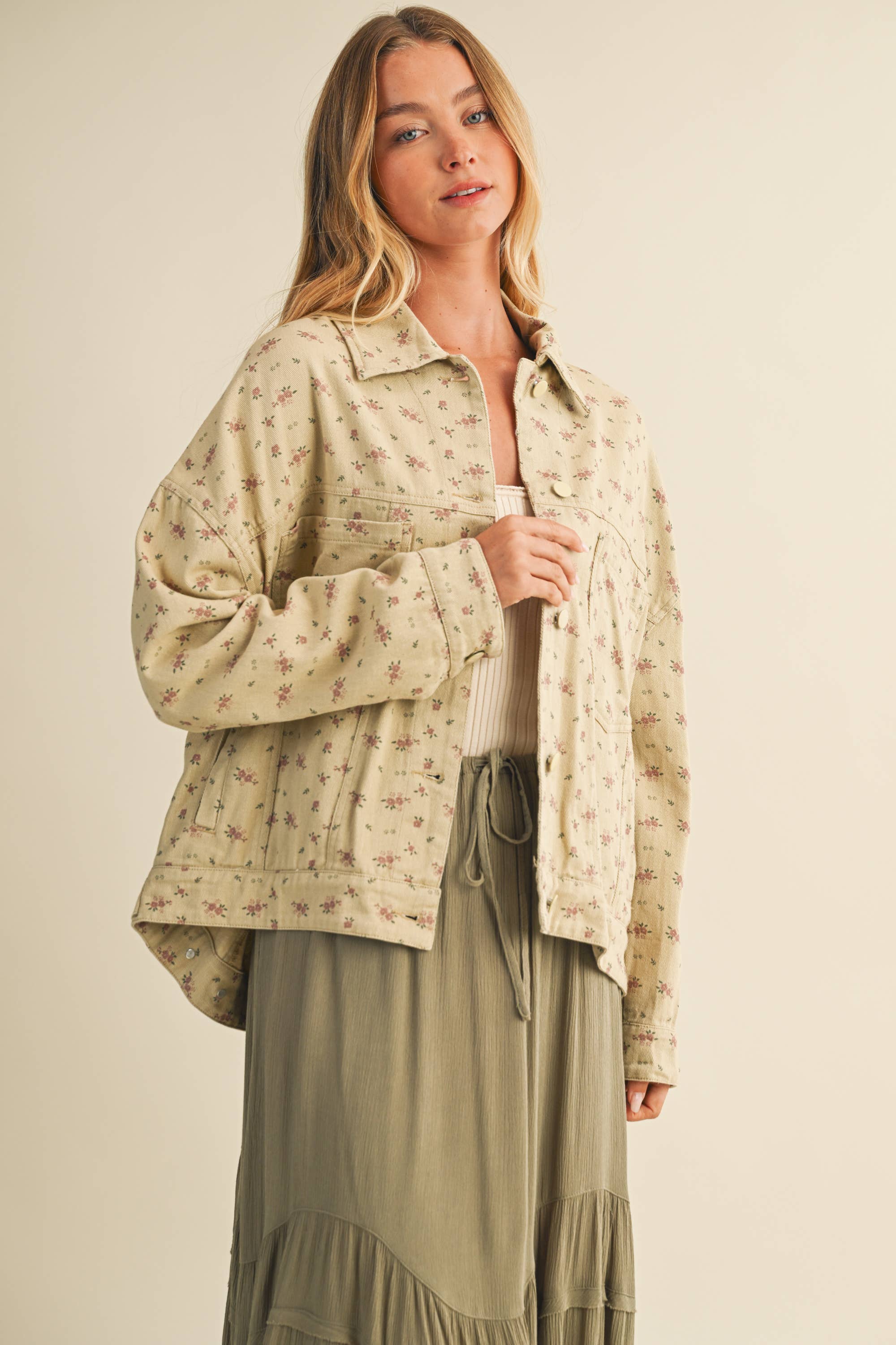 BACK PLEATED JACKET | Mustard Seed Market
